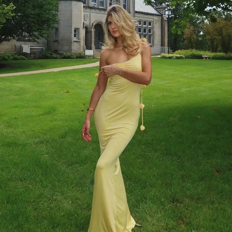 Scarlet Rose Backless Gown